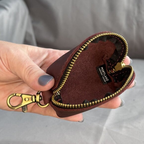 Portland Leather, Taco Keychain, Merlot, EUC - Picture 4 of 8